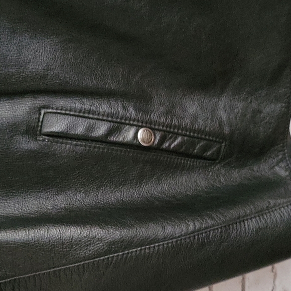 Harley-Davidson Men's Genuine Leather Vest, Snap Closure, Size Xxl - Picture 3 of 11